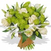 Изысканный букет из белых лилий, кремовых роз и зеленых хризантем